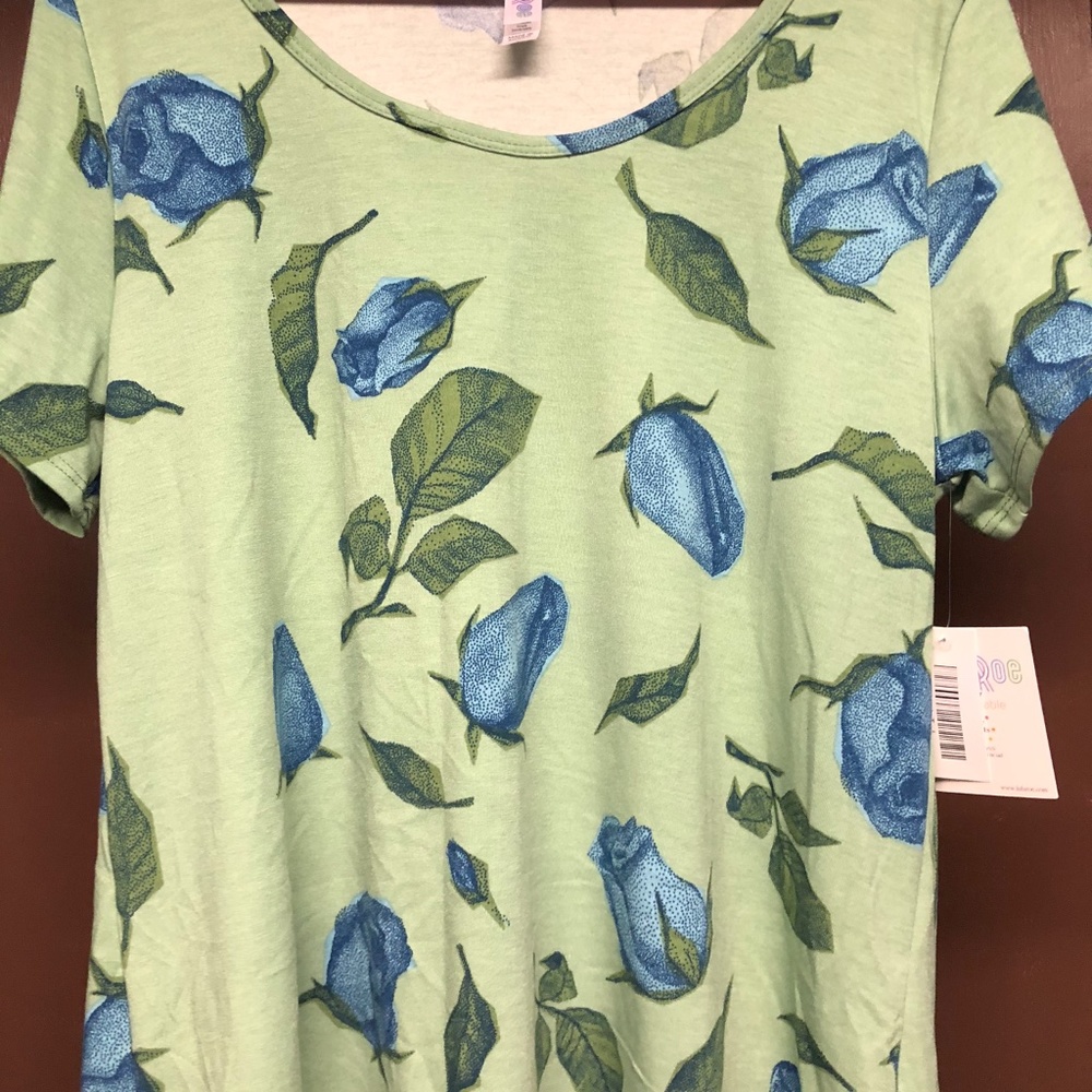 Lula roe classic T sz L. NWT